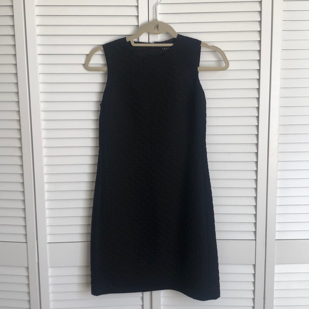 THEORY Shift Dress
